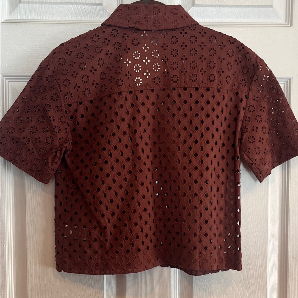 Marled Eyelet Button-Up Blouse - Picture 7 of 7